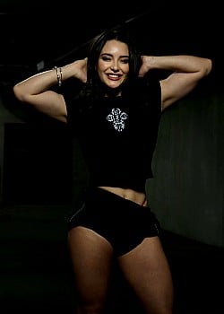 Daniela Flores image 2 of 3