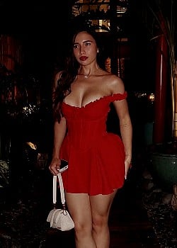 Daniela Pardo image 4 of 4