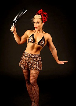 Daniella D\'Ville image 2 of 2