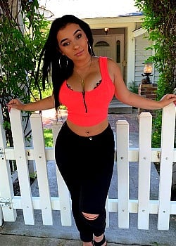 Danielle Cohn image 2 of 4