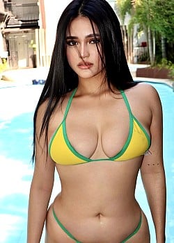 Danna Francisco image 2 of 3