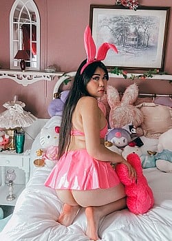 Dannielle Perkins image 2 of 2