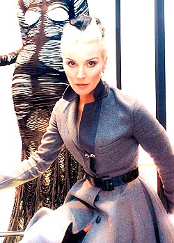 Daphne Guinness image 2 of 2