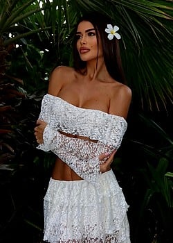 Daria Bogatova image 4 of 4