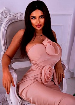 Daria Pankova image 2 of 2