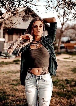 Darnit Domi image 3 of 3