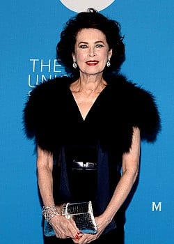 Dayle Haddon image 4 of 4