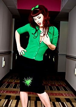 Dayna Delux image 2 of 4