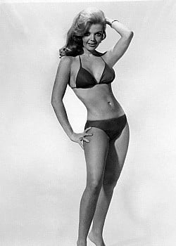 Deanna Lund image 4 of 4