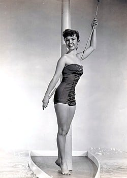 Debbie Reynolds image 3 of 4