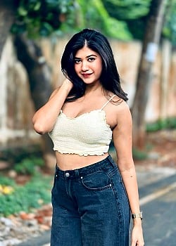 Deepika Gowda image 4 of 4