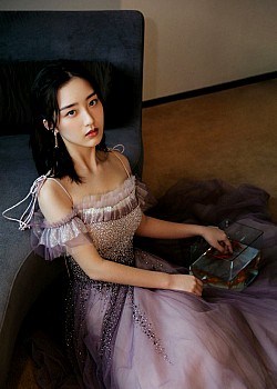 Deng Enxi image 3 of 3