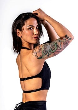 Denisa Tran Vanova image 3 of 4