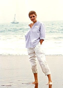 Denise Crosby image 4 of 4