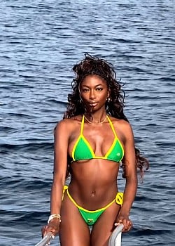 Denisha Thomas image 3 of 3