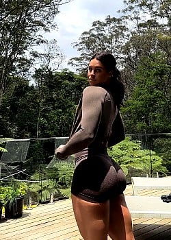 Desi Johnson image 2 of 4