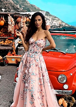 Desislava Tosheva image 4 of 4