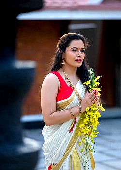 Dhanya Mary Varghese image 2 of 4