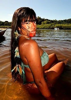 Dhully Zanela image 1 of 4