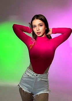 Dia Miller image 1 of 1