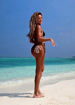 Diana Munteanu image 2 of 3