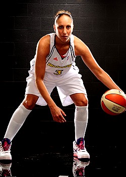 Diana Taurasi image 2 of 4