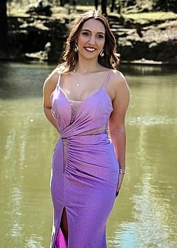 Diana Torres image 2 of 2