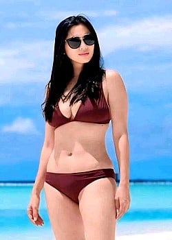 Diana Zubiri image 3 of 4