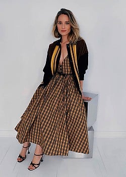 Dianna Agron image 3 of 4