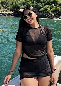 Dianys Bello image 2 of 2