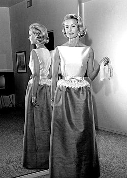 Dina Merrill image 3 of 4