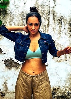 Dipannita Sharma image 1 of 4