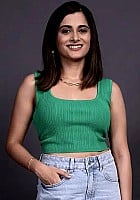 Divija Bhasin profile photo