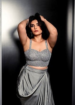 Divyansha Kaushik image 4 of 4