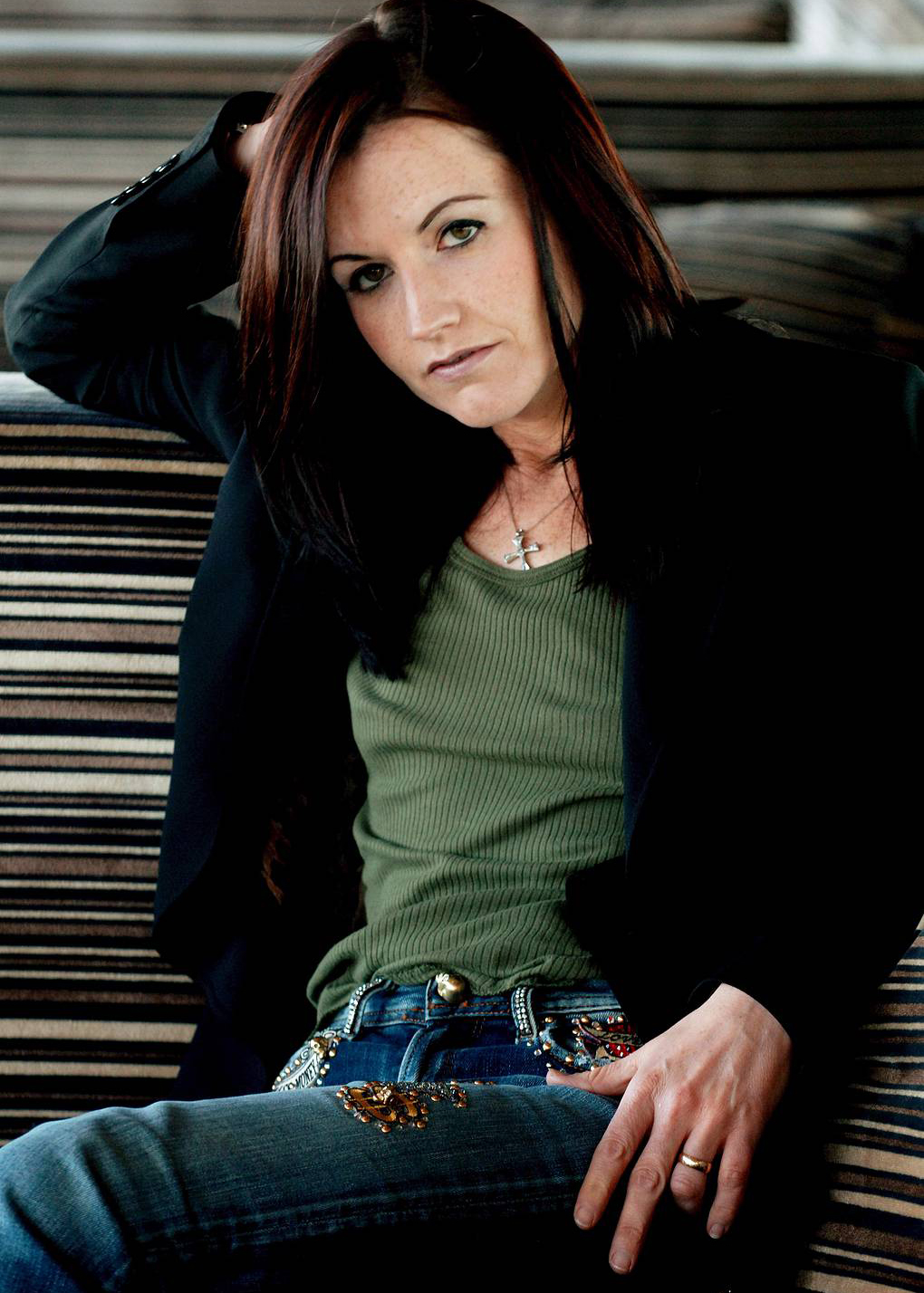 Dolores ORiordan - Free pics, galleries & more at Babepedia