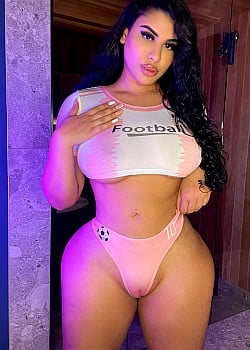Dominique Jane (Onlyfans) image 4 of 4