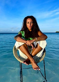 Domitila Barros image 3 of 4