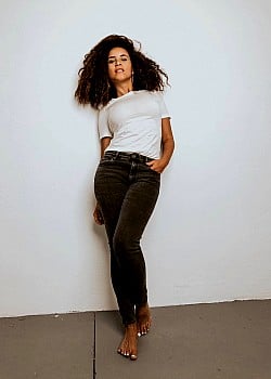 Domitila Barros image 1 of 4