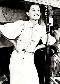 Dona Drake image 3 of 4