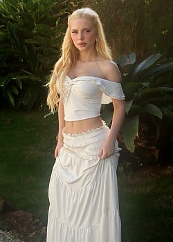 Duda Cardoso image 2 of 4