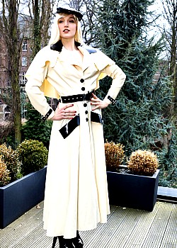 Dutch Dame image 3 of 4