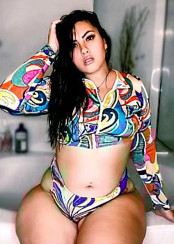 Duvy Inzunza image 2 of 3