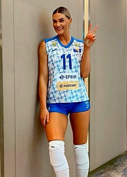 Edina Selimovic image 1 of 4
