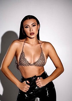 Egle Jakstyte image 1 of 4