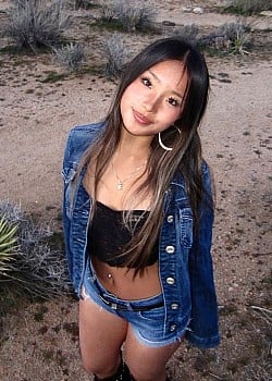 Eleanor Kim image 4 of 4