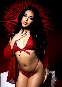 Elena Castillo image 4 of 4