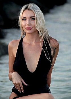 Elena Filatova image 1 of 1
