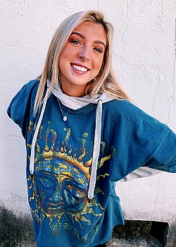 Elena McVey image 2 of 3