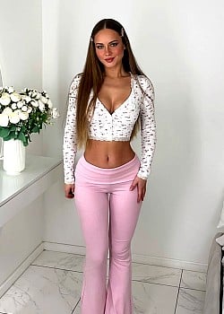 Elena Vidmer image 3 of 4