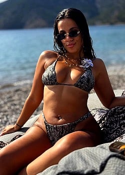 Elenh Kyriakopoulou image 4 of 4